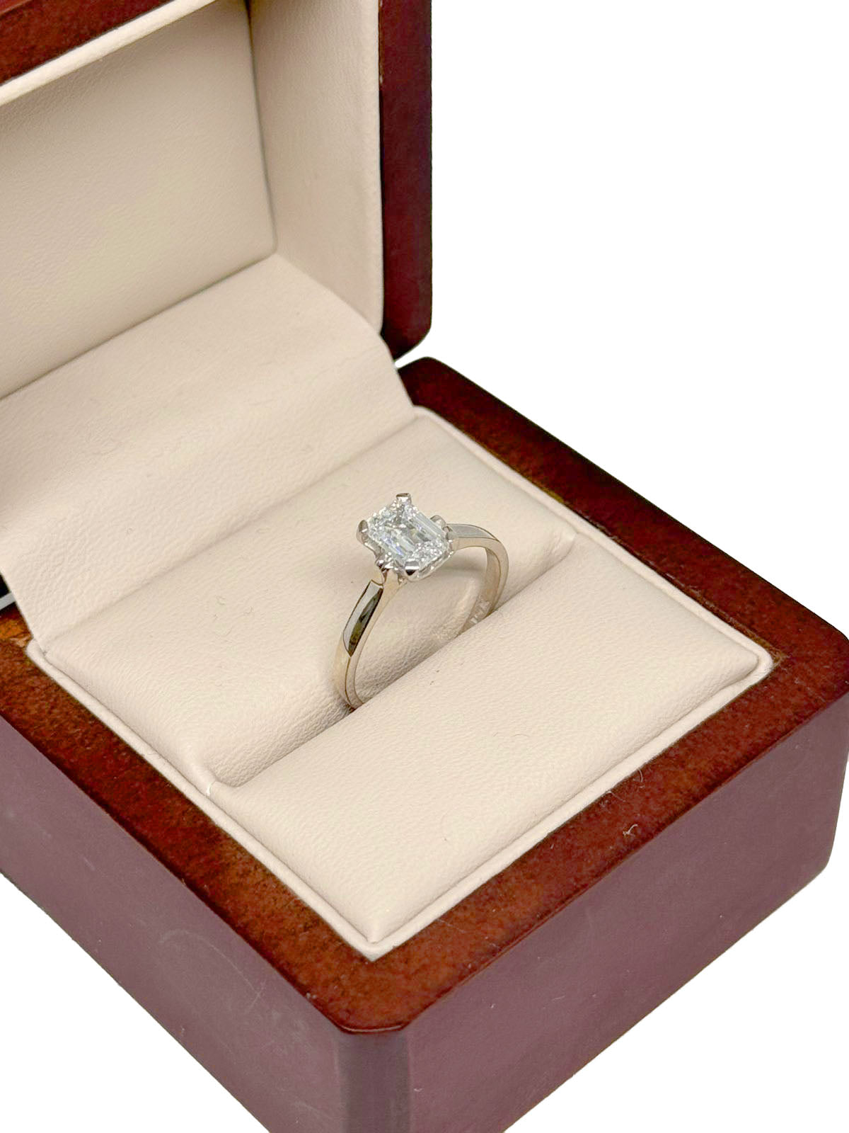 Anillo de Diamante de Laboratorio 1.04 Esmeralda DJL006