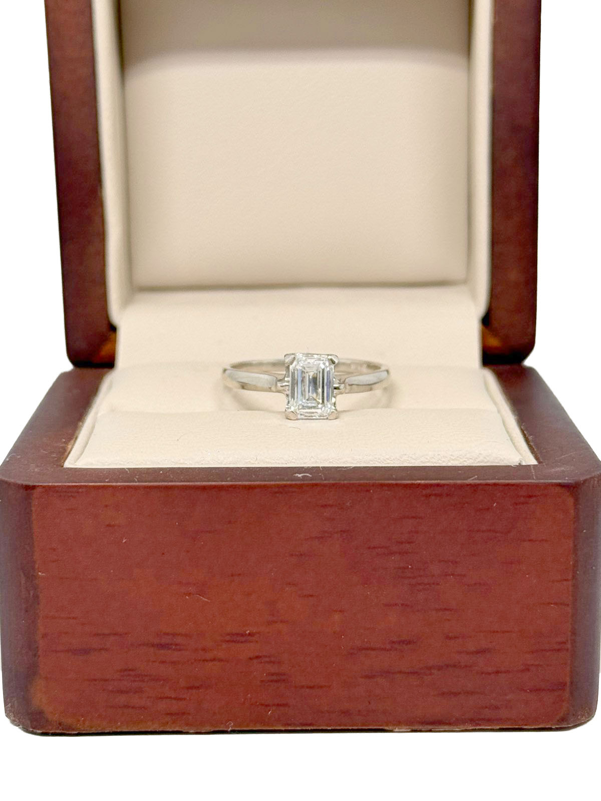 Anillo de Diamante de Laboratorio 1.04 Esmeralda DJL006
