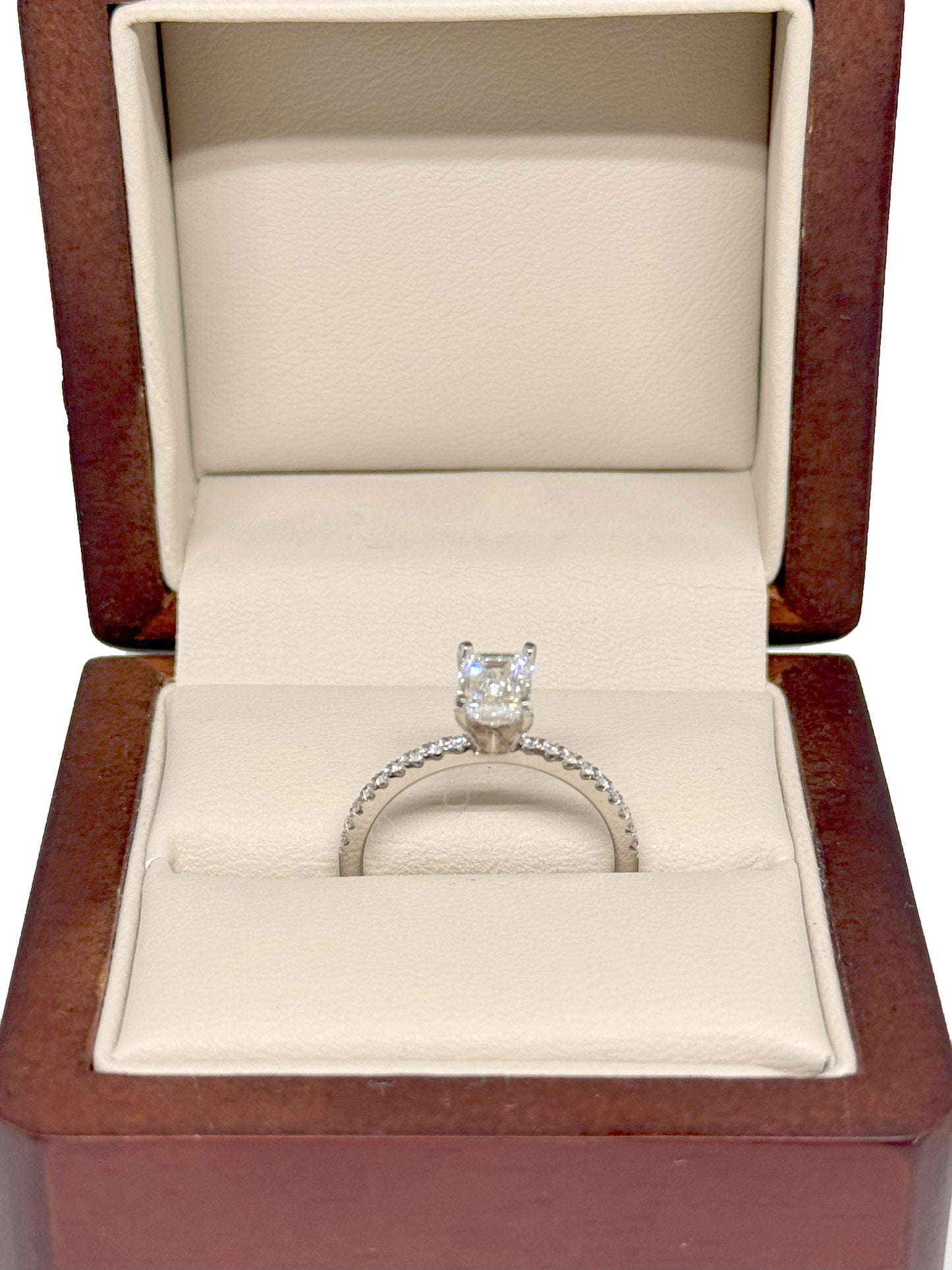 Anillo de Diamante de Laboratorio DJL000