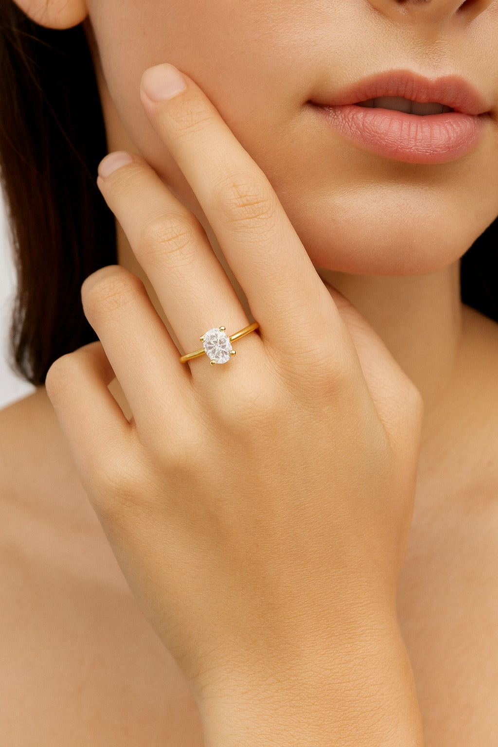 Anillo de Diamante de Laboratorio .73 cts Oval DJL017