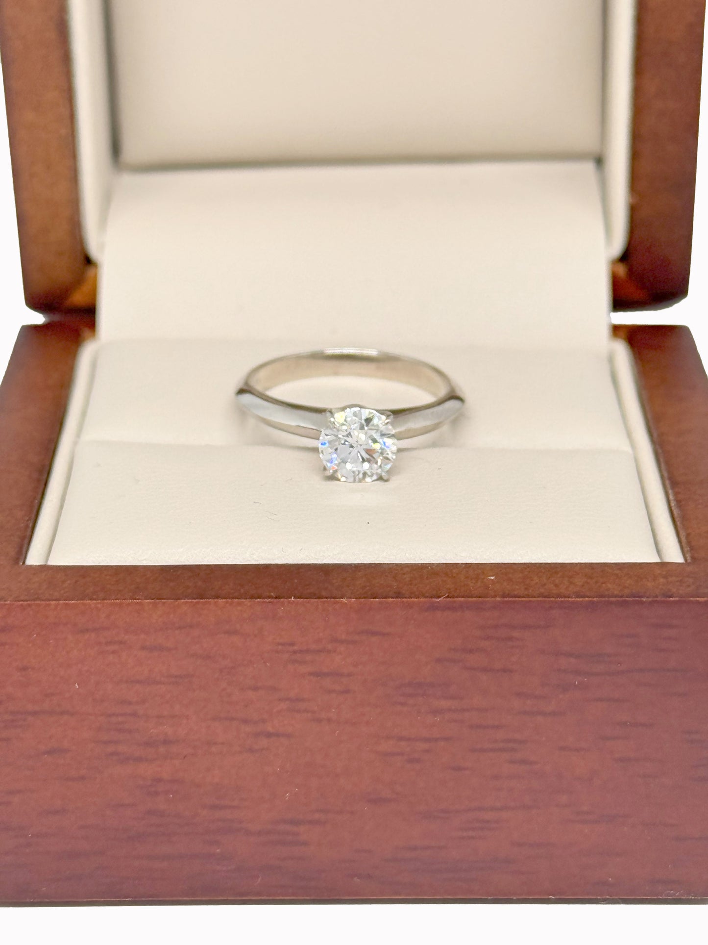 Anillo de Diamante de Laboratorio 0.78 cts Rd DJL013