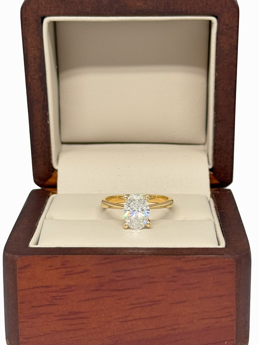 Anillo de Compromiso Ovalado con Diamante de Laboratorio IGI 1.54 ct | Oro Amarillo 14K DJL018